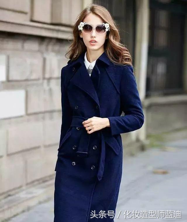 肤色暗黄穿什么颜色上衣显肤色白,肤色黑穿什么颜色上衣