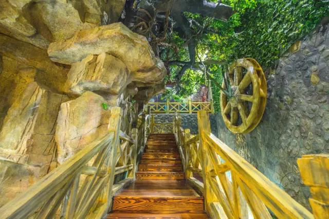 常州恐龙园穿越侏罗纪快速通道,常州恐龙度假酒店附近有什么