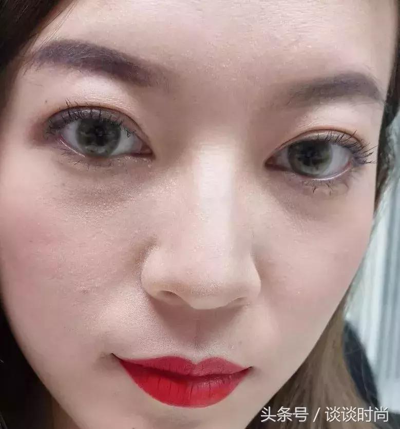 贫民窟女孩和白富美护肤品对比图,贫民窟女孩所有的化妆品和护肤品