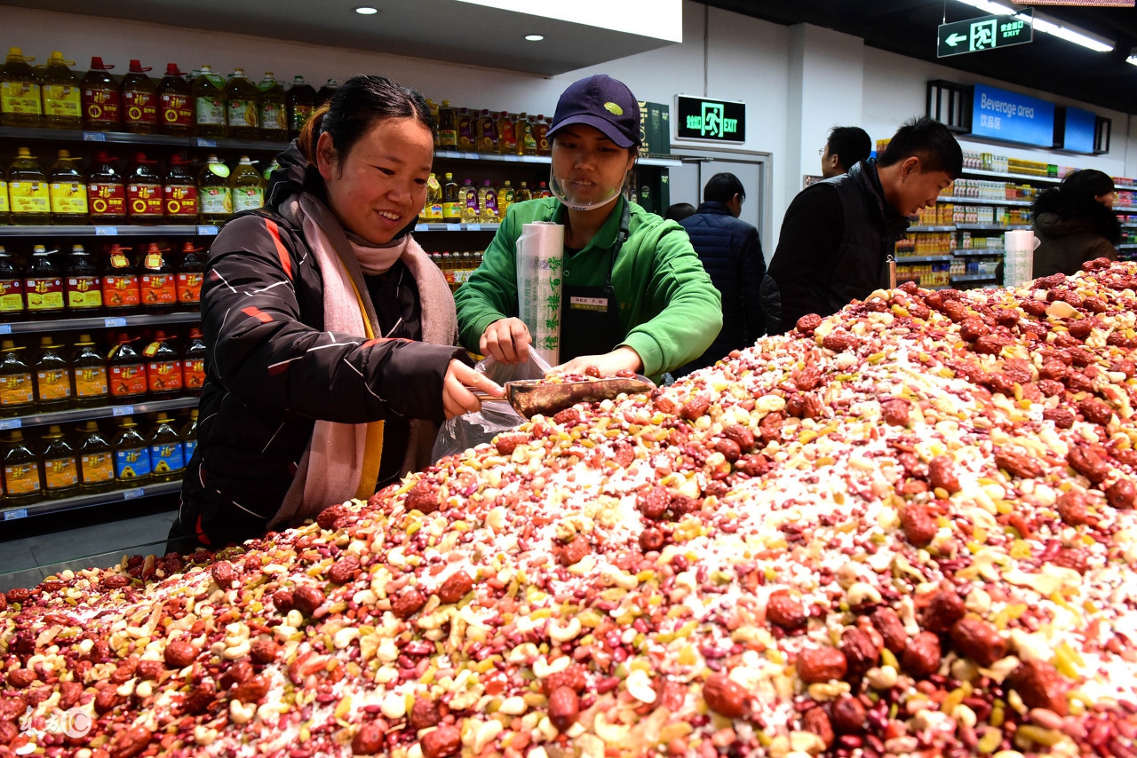 过年准备什么年货全攻略,临近过年了年货一般会买什么