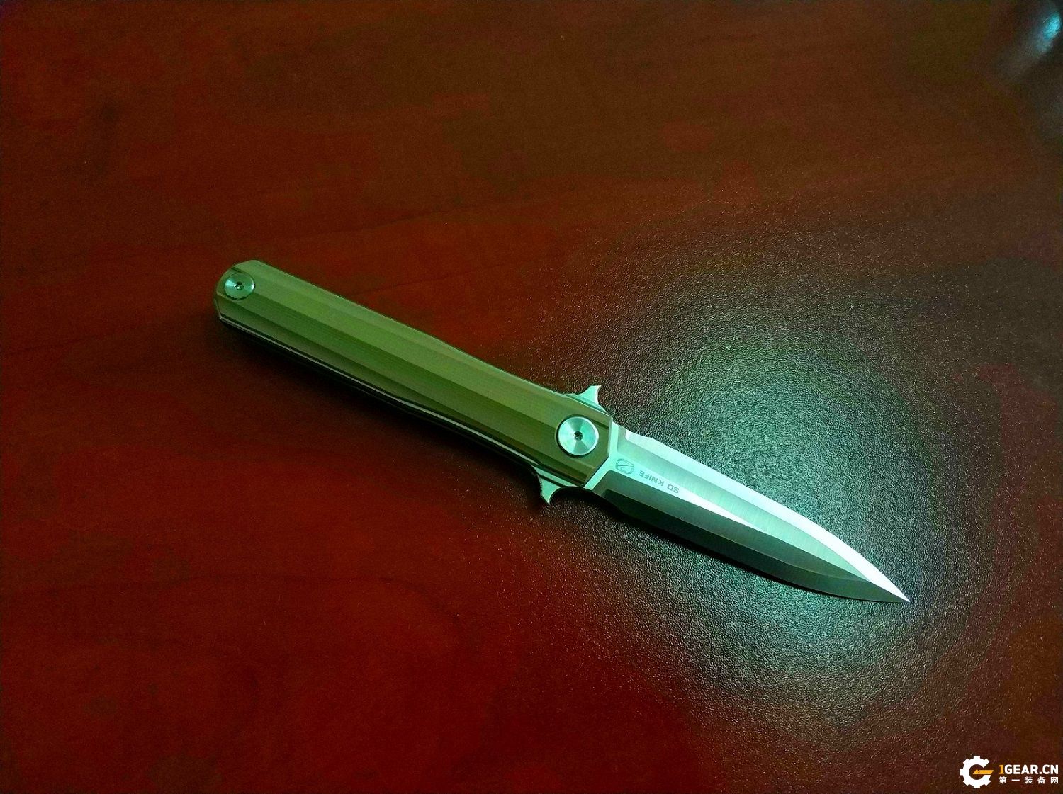 有没有一款双刃刀具，既是*刀折**，又能兼具捅刺和切削的优点呢？