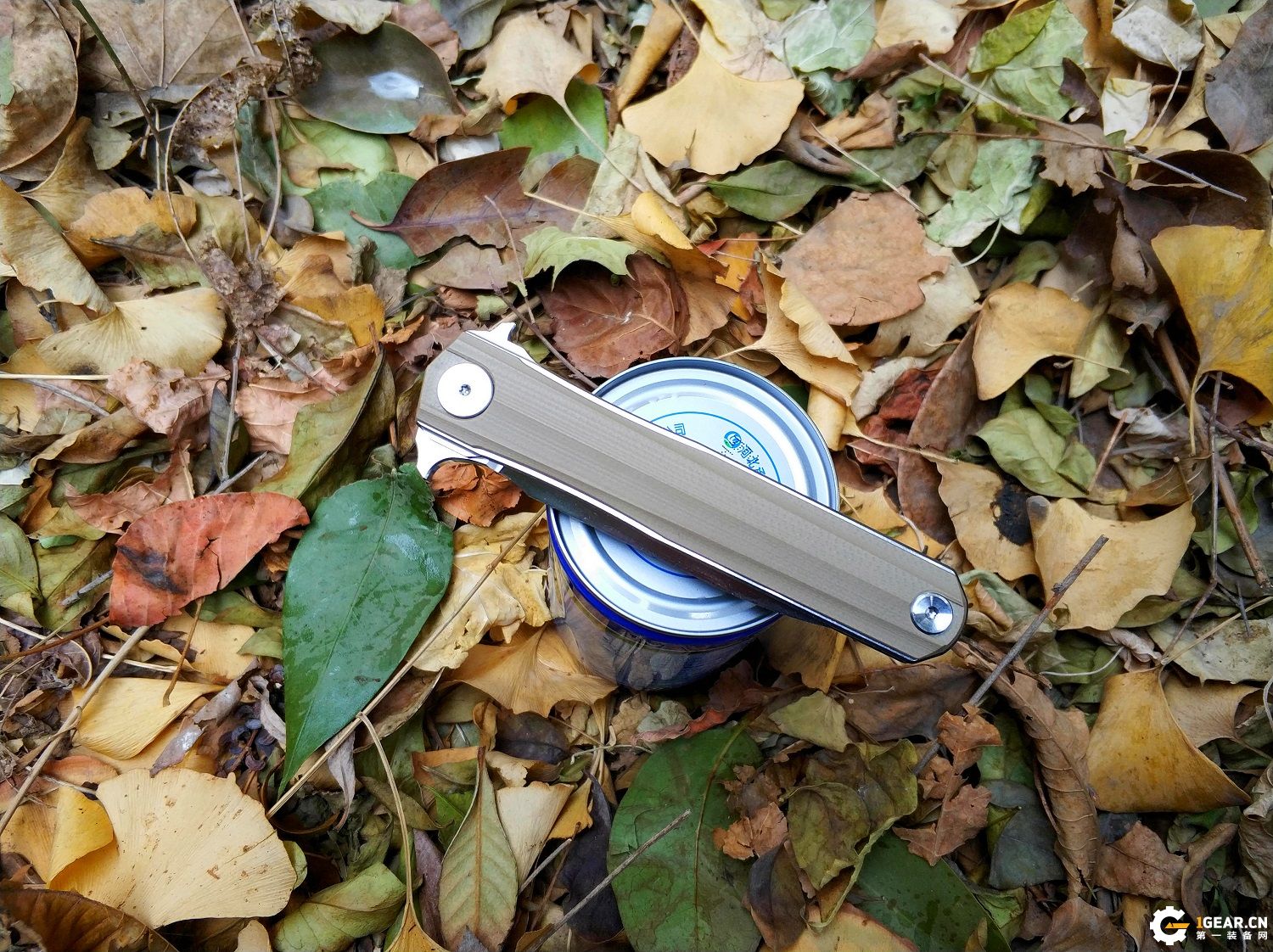 有没有一款双刃刀具，既是*刀折**，又能兼具捅刺和切削的优点呢？