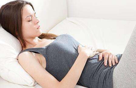 女性*裤内**怎么洗？「贵钢医院」教你几招~还能预防疾病！