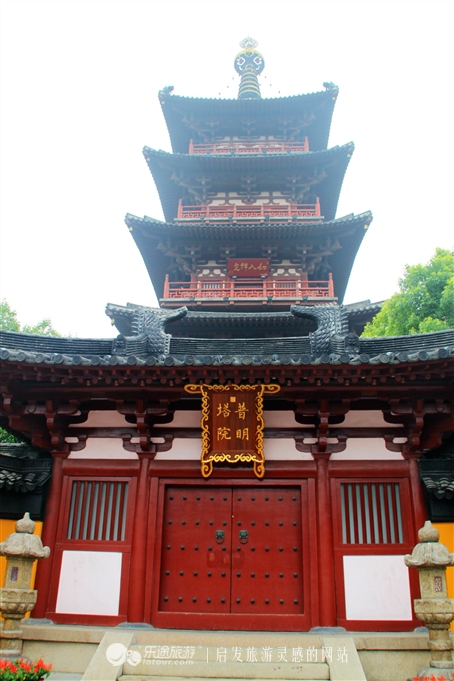 姑苏城外寒山寺楷书书法作品,姑苏城外寒山寺是哪