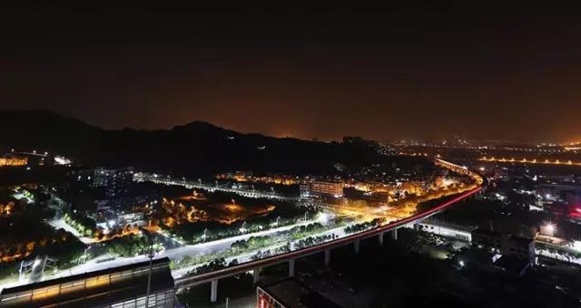 从a到z的26个拼音,从a到z的26个字母自然拼读