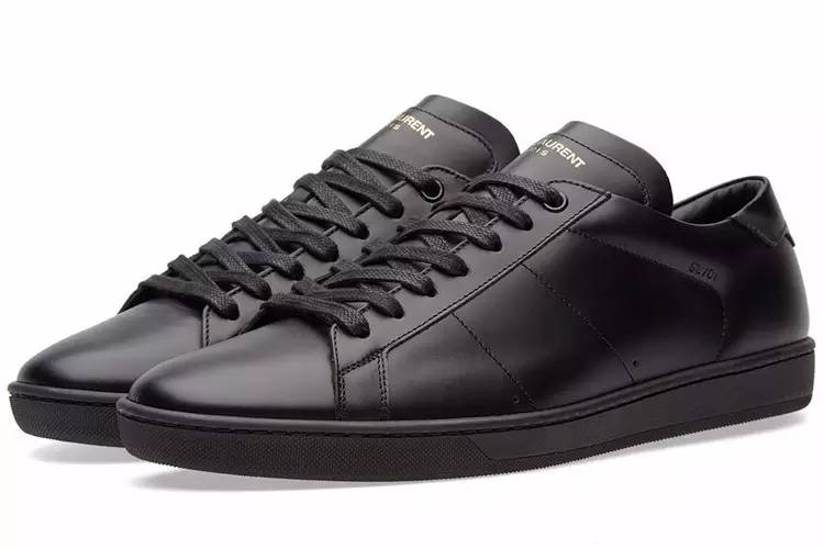 推荐几款百搭运动鞋男 (有哪些百搭的男士休闲鞋)