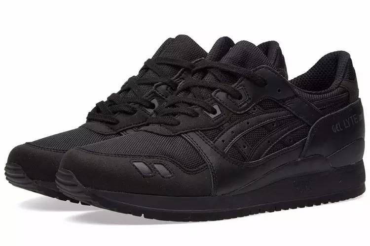 推荐几款百搭运动鞋男 (有哪些百搭的男士休闲鞋)