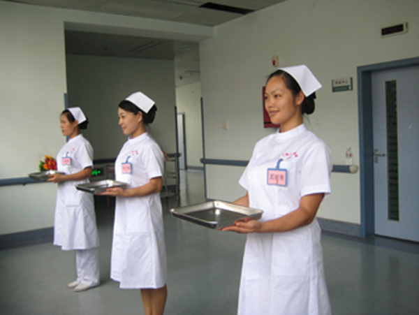 病历夹使用指南,病历夹的正确拿法