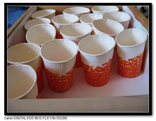 衣服怎么放才能节省衣柜的空间,没衣柜怎么放置衣物