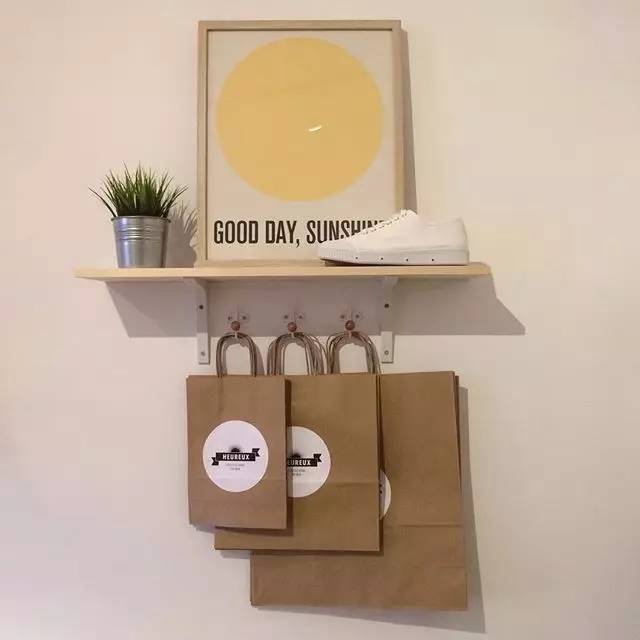 十大小白鞋轻奢品牌,好看又不烂的小白鞋牌子