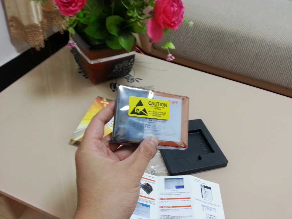 台电t3,台电320g固态硬盘跑分