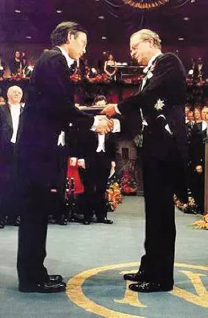 一门12博士，三代皆教授，这才是太仓最牛逼的家族！