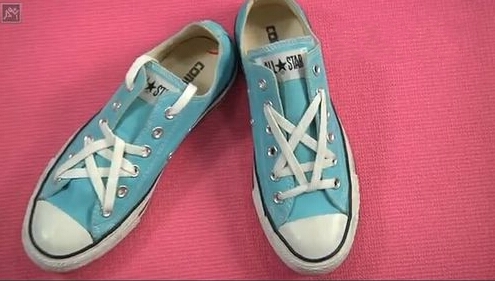 双鞋带鞋子怎么系鞋带才好看,帆布鞋系鞋带不露鞋带头