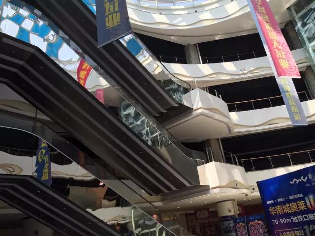 华南城奥特莱斯和茶园奥特莱斯,新田城首创奥莱