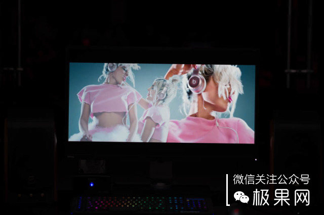 大屏显示器能给你带来什么,超大屏电脑显示器