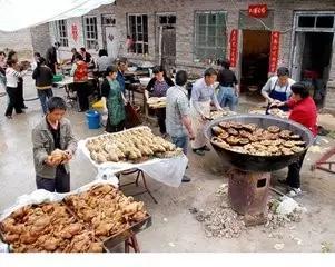 致富新商机餐饮业,农村创业致富路视频