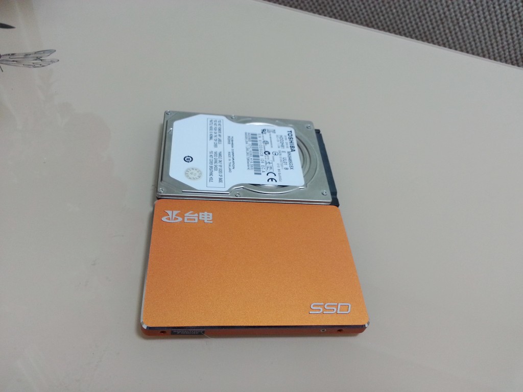 台电t3,台电320g固态硬盘跑分