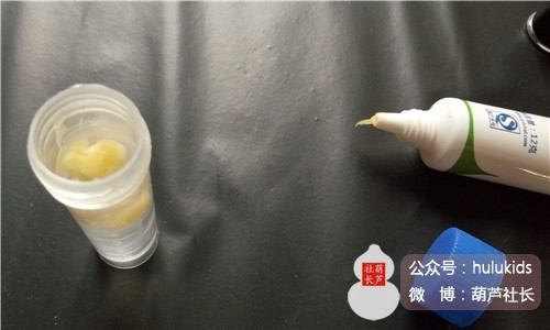 还在为皮肤病发愁吗,宝宝湿疹实际上需要简单应对