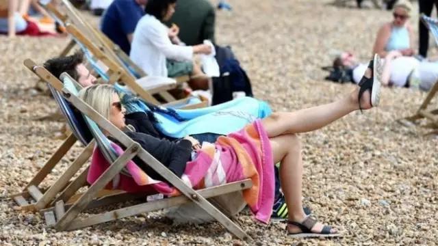 英国零售市场现状,英国经济大萧条为何不降价