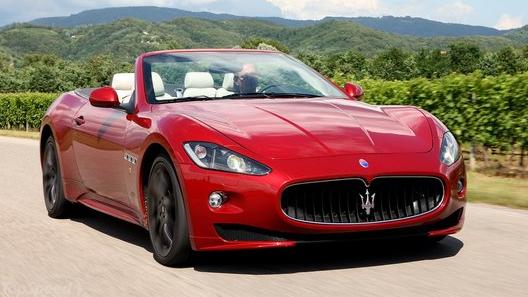 刚买的新车有异味怎么处理,新车空调冷风味道难闻