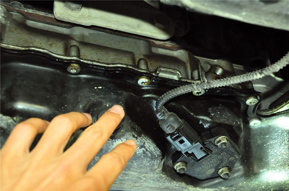 奥迪a3时尚型和高尔夫rline,买高尔夫8代还不如买奥迪a3二厢