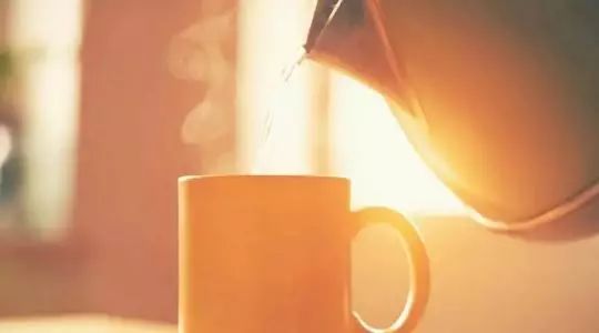 关注开水,开水烧多久喝最好