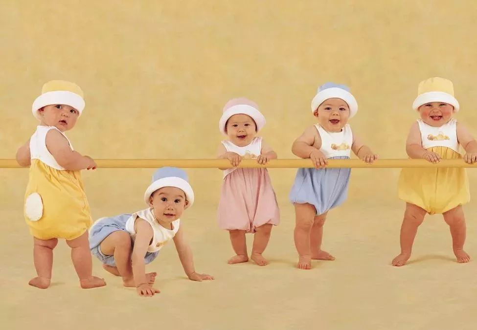 胎儿发育早是什么原因,b超股骨短长大就腿短吗