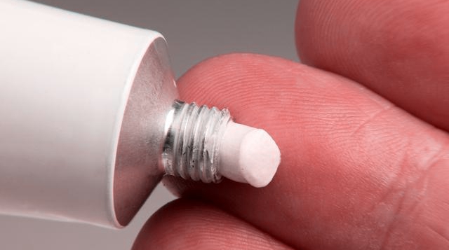 治疗骨关节炎的外用药有哪些,膝关节骨关节炎外用药如何治疗