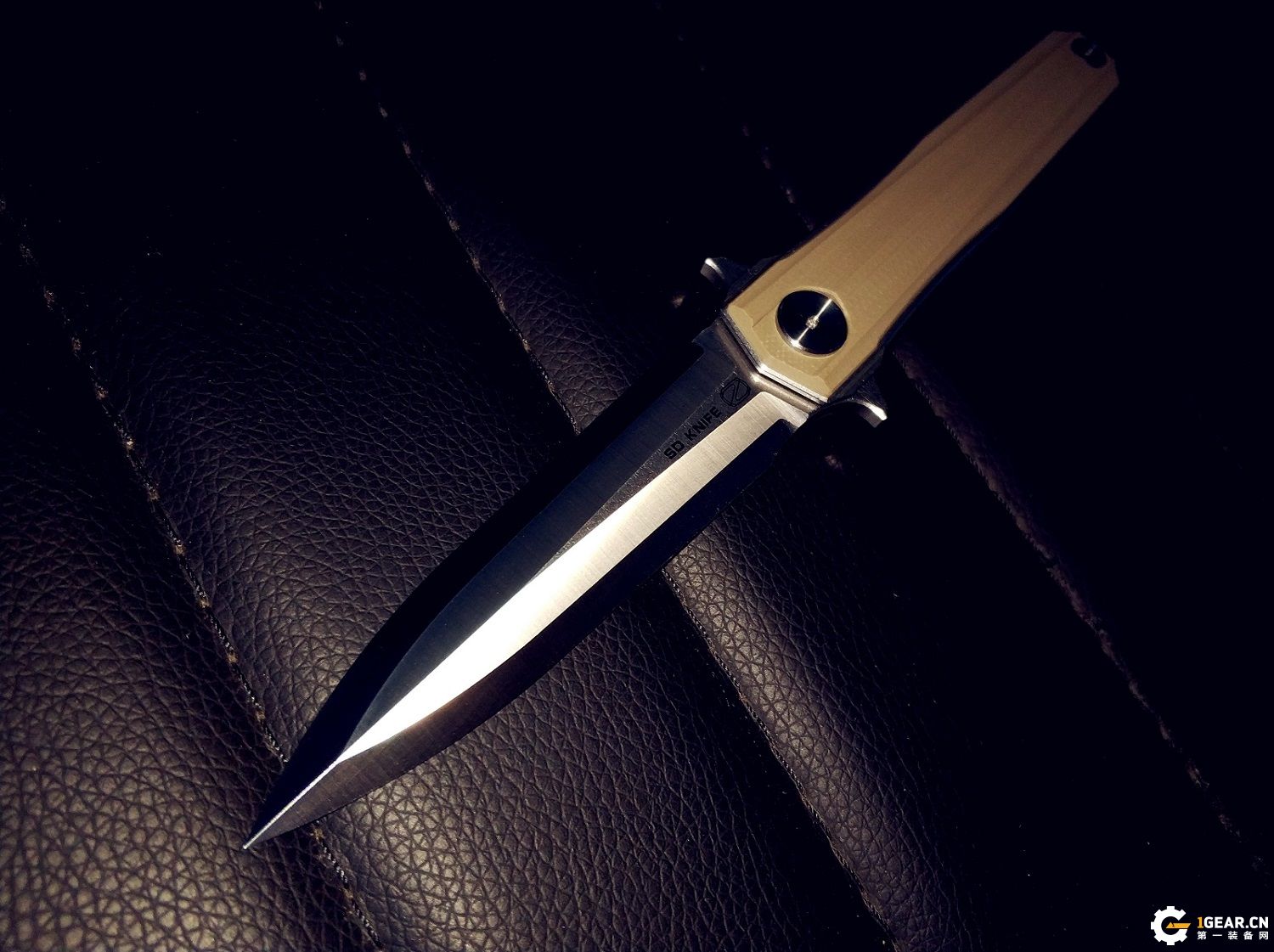 有没有一款双刃刀具，既是*刀折**，又能兼具捅刺和切削的优点呢？