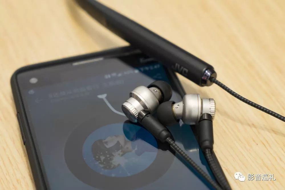 JVCSU-ARX01BT：没耳机口？请换这条蓝牙耳机线