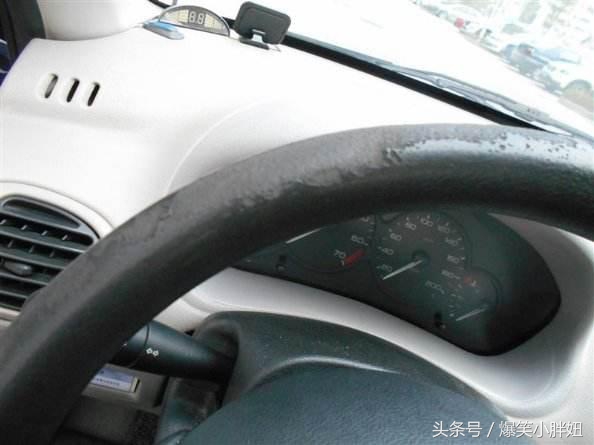 怎样判断二手车真实里程,二手车怎么看车龄最准确