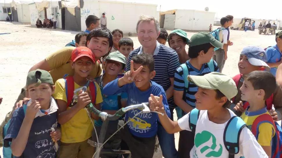 他身价百亿却败光家产,宜家为什么能成为全球第一家