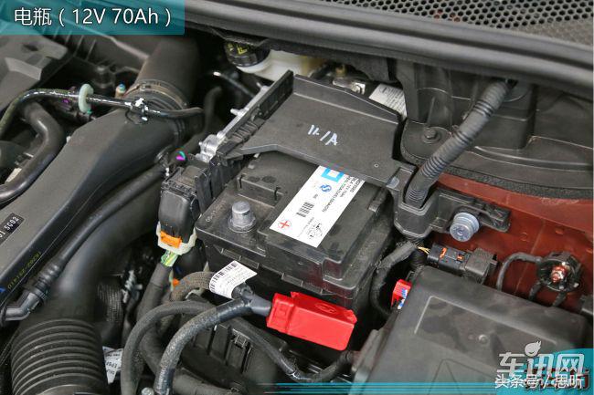 13款进口标致4008大灯拆车件,拆车件2014款东风标致308大灯总成