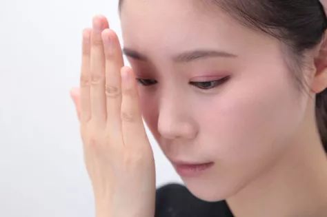 过年千万别化这样的妆,新手过年化什么妆