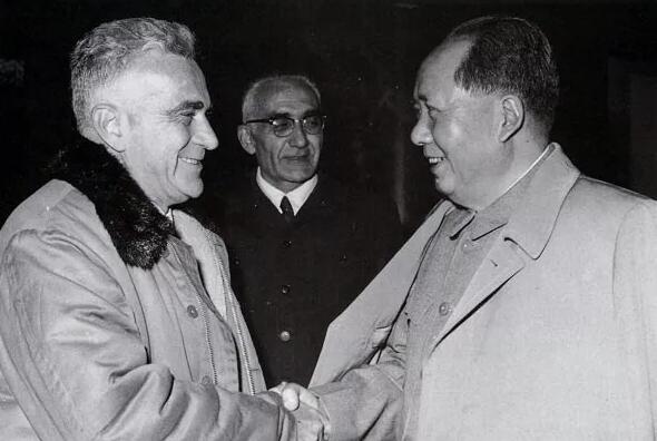 暴走北京中轴线,闲逛什刹海游胡同观后海