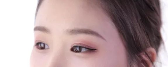 过年千万别化这样的妆,新手过年化什么妆