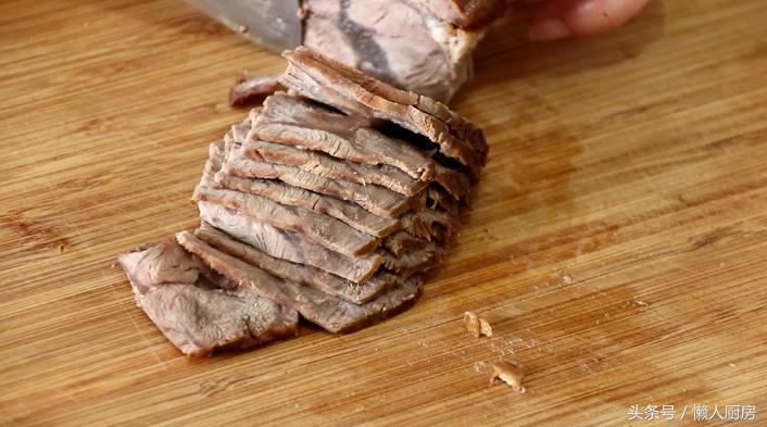 自己在家做酱牛肉怎么做最好吃,过年在家酱牛肉做法简单