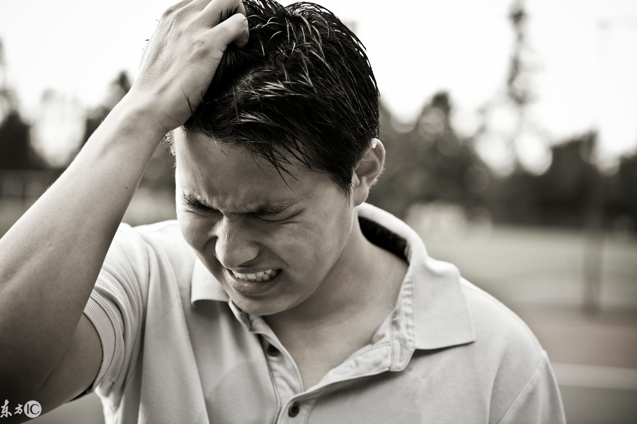 如何帮助朋友从抑郁的情绪走出来,谁可以帮助我走出抑郁