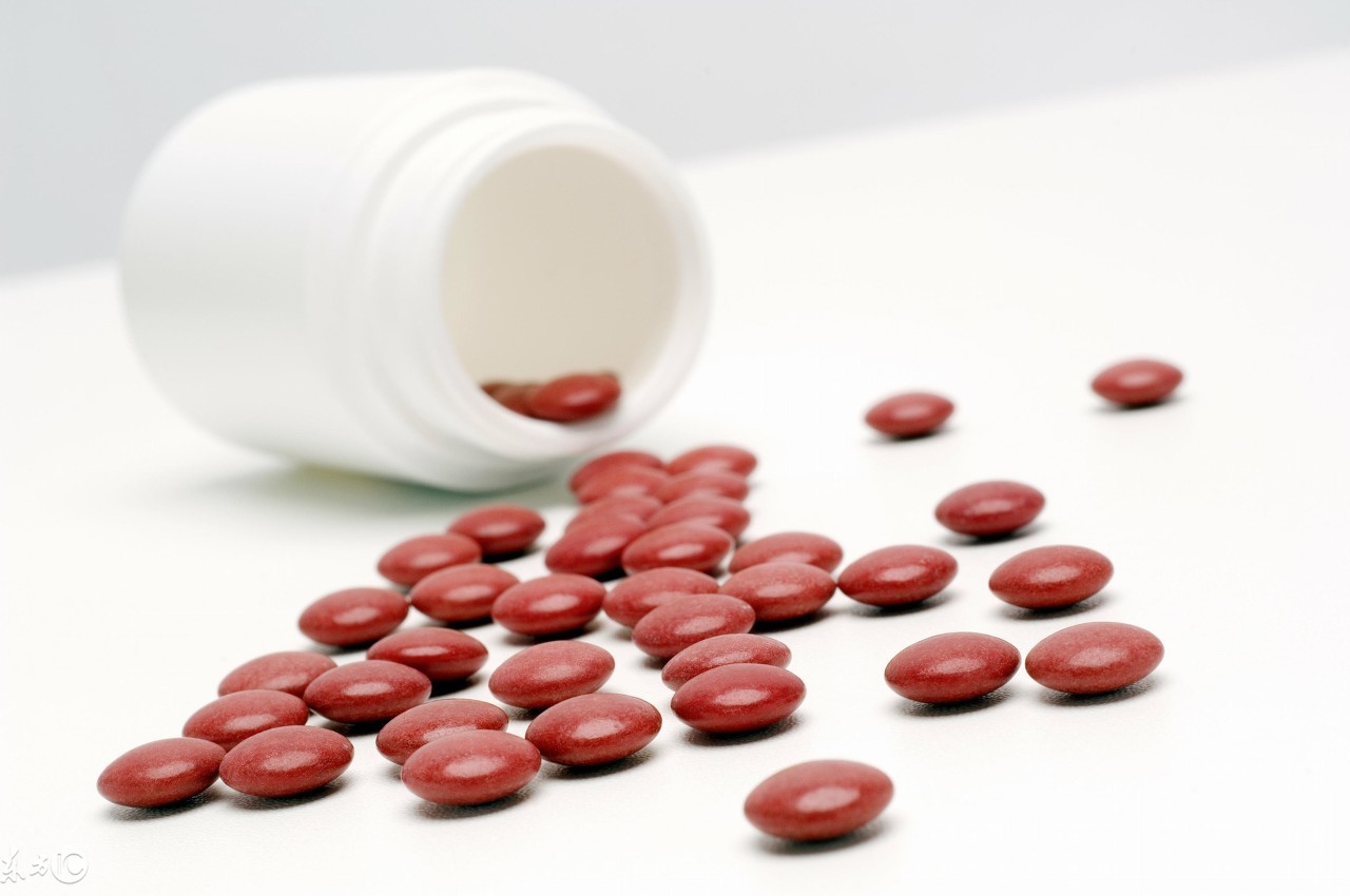 老年人应该补充哪些补品,老年人补充营养最好吃什么营养品