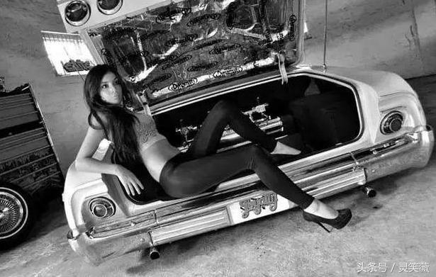 微信跳一跳可以邀请好友一起跳吗,微信跳一跳可以跳多远