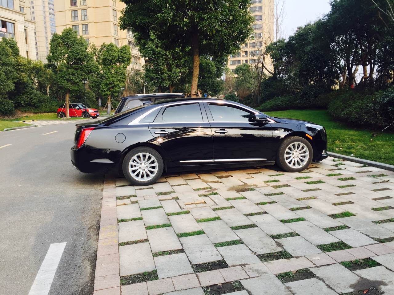 开了三年的凯迪拉克xts,性价比超高17年凯迪拉克xts