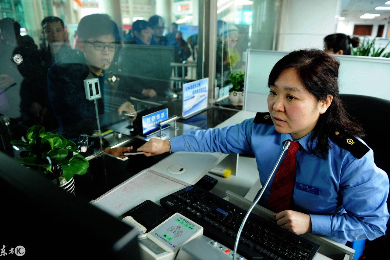 长途车首次互联互售，实现异地转乘曲线返乡