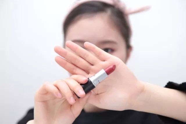 过年千万别化这样的妆,新手过年化什么妆