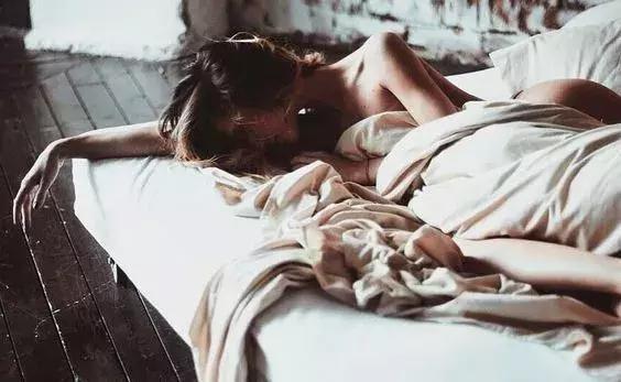 总是感觉困是怎么了图,总是觉得自己困