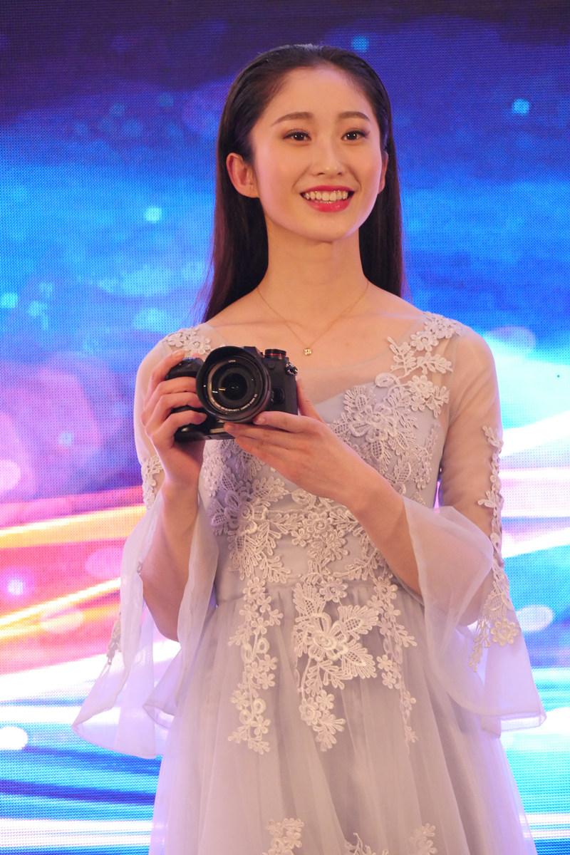 松下无反新旗舰G9首次国内亮相