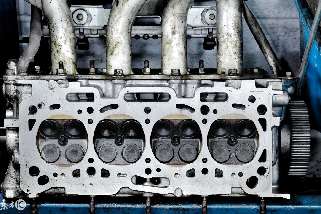 汽车半路坏了怎么修复,应急修车救援小视频