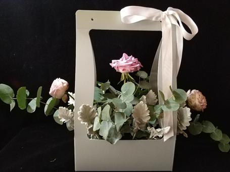 长方形插花篮教程新手入门,初学手提花篮的视频教程