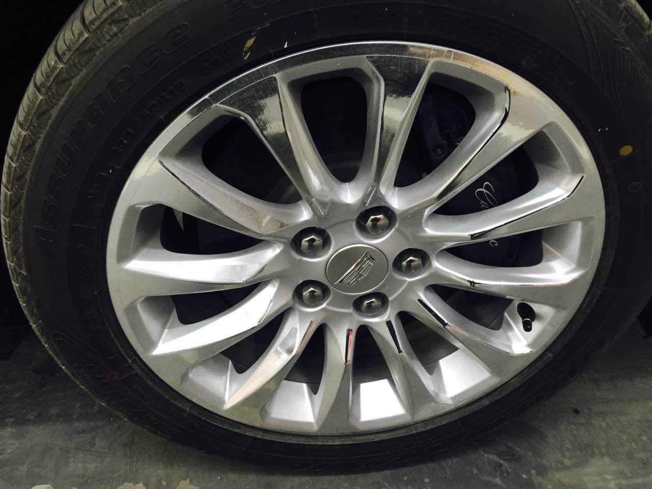 开了三年的凯迪拉克xts,性价比超高17年凯迪拉克xts