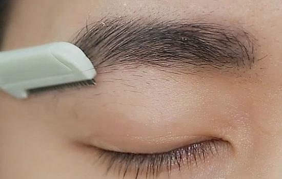 男生需要每天画眉毛吗,男生该怎么样画眉毛更凶