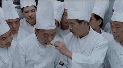 别不服，这部9.1分的佳作告诉你，爱吃就是好色